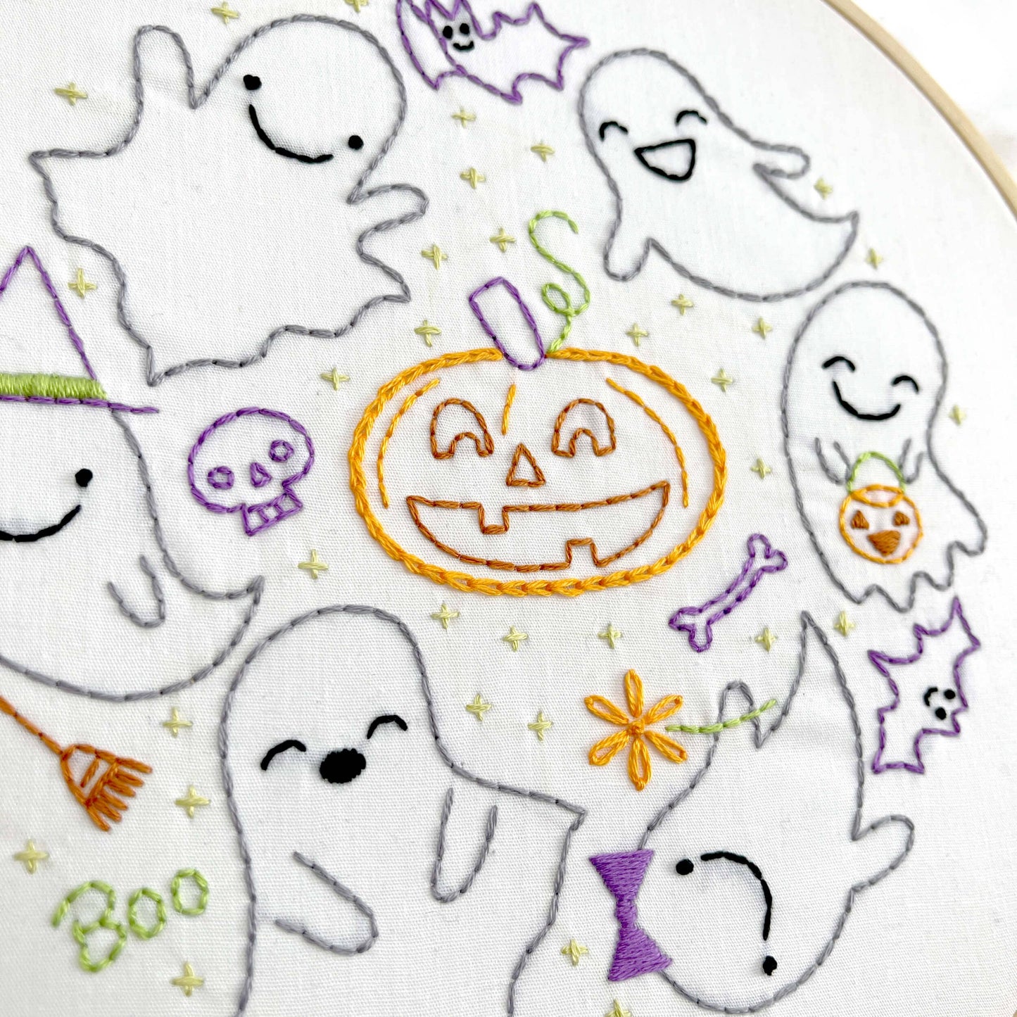 Ghost Friends 8" embroidery kit