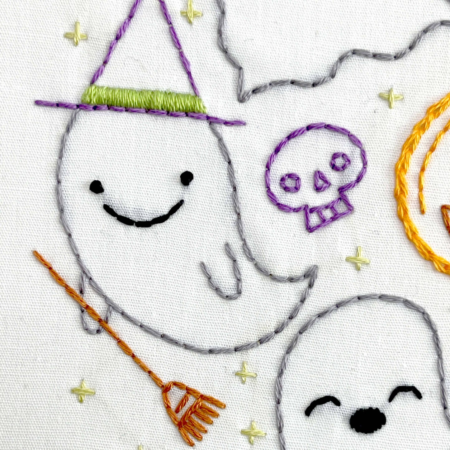 Ghost Friends 8" embroidery kit