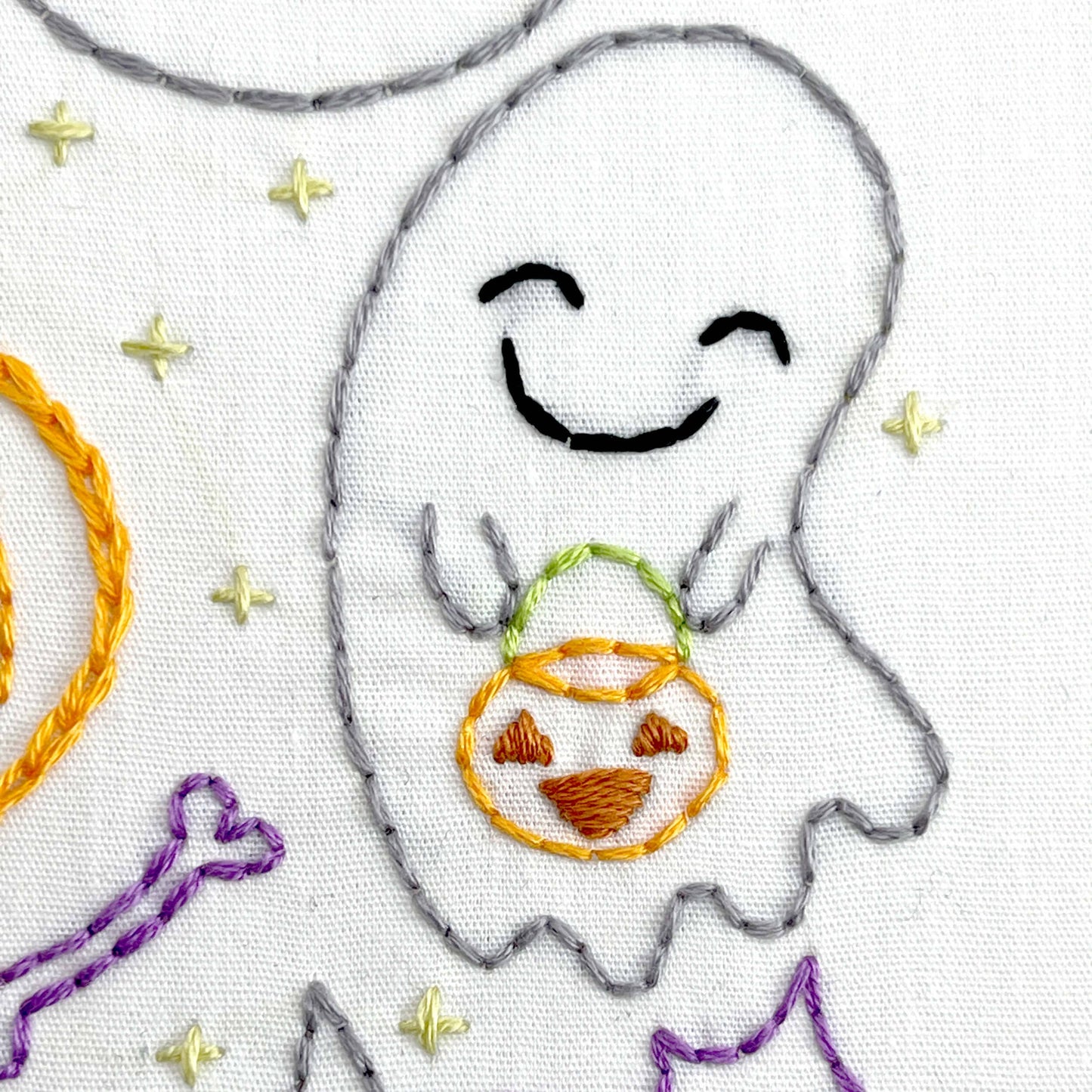 Ghost Friends 8" embroidery kit
