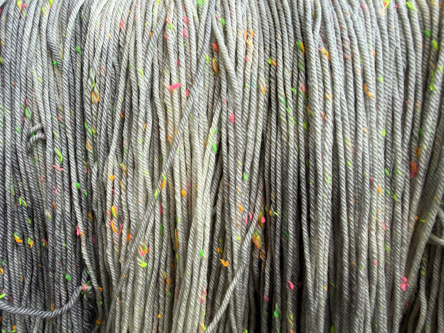 Pop Rocks DK - Grey Area