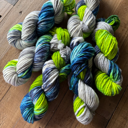 Hand-Dyed Super Bulky Yarn - 12th Man