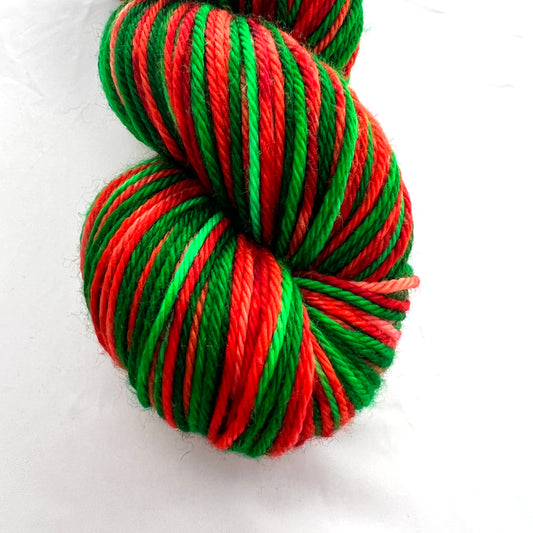 Self-Striping Worsted Yarn - Holly Bush