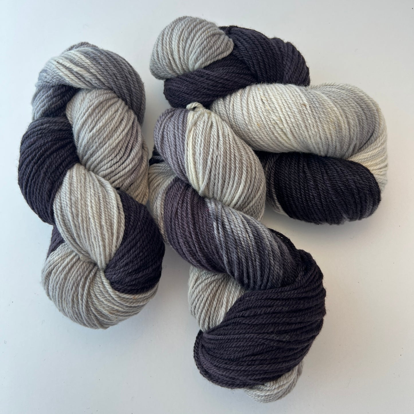 Dark Magic - Limited Edition DK Cormo - 225 yds/100 grams